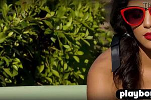 All-natural Latin MILF model contrasts her innocent pose with exposing that hot body in sexy lingerie for ultimate intrigue