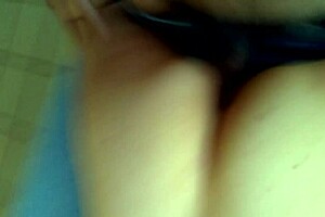 De perrito action in neutral style.