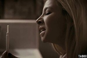 Stepmom MILF Feels Intense Passion in Outdoor Lesbian Sex with Stepdaughter Teen