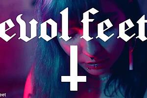 Why don't you jerk off to my pretty small feet while I tickle them?