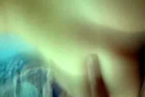 De perrito action in neutral style.