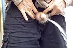 rustyas1 takes another casual piss in homemade mature clip