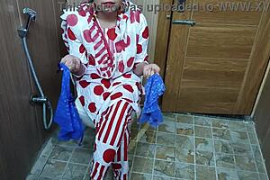 Hindi teen stepson sneaks up on stepmom changing clothes in toilet and she enjoys the deepthroat cowgirl ride with dirty talk.