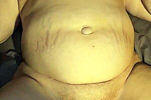 Woman receives creampie in her pregnant state