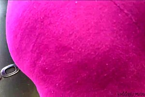 Hey, check out these farts from my fat ass! 😂💨