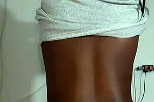 he says, sentei gostoso until i fill your bucetinha with porra, to the sexy latina shemale.