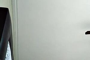 i'm fucking so good in the motel with my lover hidden from view