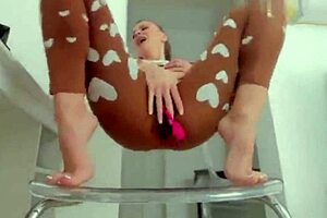 EXTREME squirting through leggings with dildo play