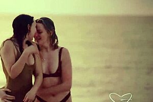 hey its olive gee with busty milf and blonde friend licking pussy in bed 😏👩‍❤️‍💋‍👩