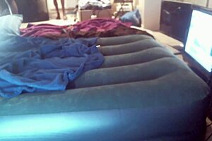 Man, I’m totally hooked on these real sexy amateur hood milfs with their curvy ebony bodies