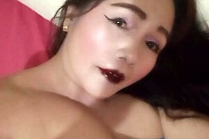 Scorpiotinna Displays Her Sexy Stockings and Beautiful Feet in Mature Style