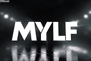 Sharing the freeuse MYLF at chic restaurant, want double penetration on desk?