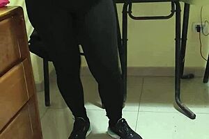 Venezuelan employee flirts with boss in homemade mature setup