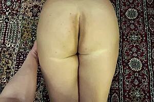 Creampie-kompilasjon med pulserende kuk som spruter i trange fitter. Gym-quickies og hybel-action inkludert.