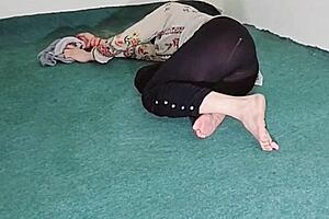 Big Ass Amateur Indian Muslim Maid Showing Through Black Transparent Pajama