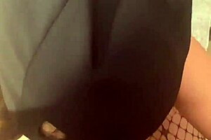 This milfycalla compilation shows a fetish romantic blowjob from a latina cum-slut with her big-ass shaking.