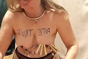 Esclave f comments on her submission and whips herself in bondage.