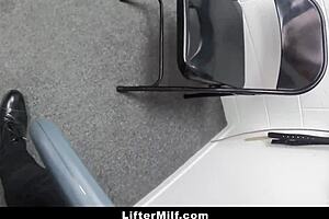 Coralyn jewel gets caught shoplifting in the garage and calls ex-husband jay crew for help in a desperate move.