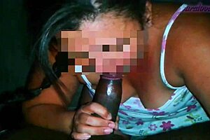 deslizo tanga de madrastra hacia lado para follar gran culo gordo en doggystyle casero