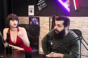 Lady Snow and Lord Kenobi in Sensual Cast Humiliation Cuckold Moments