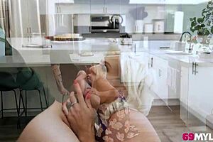 Busty Charli Phoenix Fucks Hard for Viral Pikpok Hit