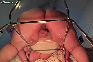 How Does This Big Ass Bbw Ride Dildo Until Her Creamy Pussy Squirts in Homemade Solo