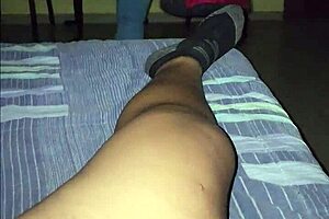 La mama de mi mejor amigo catches me masturbating with her threads and joins in taboo fun.
