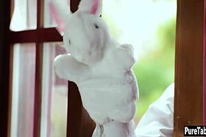 Two Big Tits Milfs Seduce Guy With Hardcore Threesome Blowjobs And Huge Cock Action