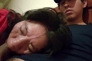 Madura Cristiana Escapa Iglesia Para Sexo Todo Dia Con Leche