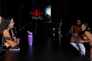 veja a entrevista safada e cheia de putaria com a maria bittencourt e negro top oficial