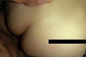 The mature Venezuelan woman couldn't find work and had to return to her country.