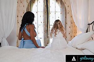 Big Tits August Skye Spanks And Strap-on Fucks Aiden Ashley Raw