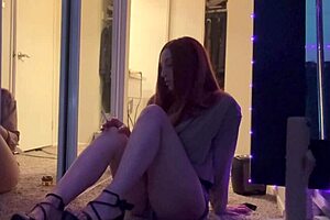 Italian Horny Milf Artemisia Love Smoking Cigarette In Sexy High Heels