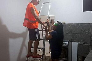 uh i seduced the athletic muscular builder guy sucked his cock then he fucked me standing up deliciously