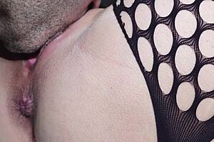 Lick my pussy with passion until I explode in orgasm.