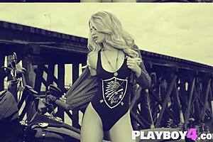 Big tits latina milf model enjoyed nice posing after hot outdoor striptease in the sun.