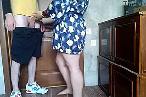 Mature Milf Makes Virgin Courier Cum on Her Huge Saggy Tits and Wet Pussy