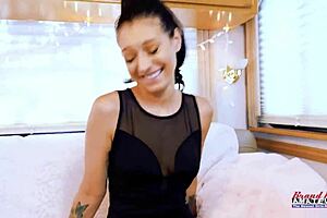 Busty tattooed Raven Lane sucks big cock and gets pounded! 💦🍆