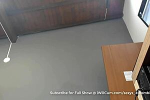 my huge round perfect shaped bubble butt really loves to cum hard