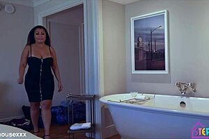 I cheating with my asian step mom in doggystyle pov