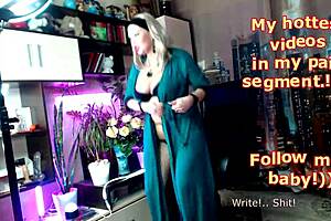 Ever Wonder How Russian Stepmom with Big Sexy Round Ass Gives Hot Anal Show with Dirty Talk to Young 18+ Onanist?