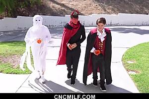 Spooky Guys With COSTUME Freeuse The MILF Nextdoor - Cncmilf
