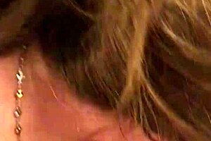 hey, french canadian mature milf handles my latin friend like a pro in that hotel room