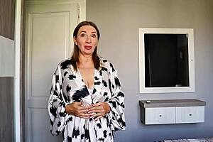 I feel so passionate teaching as this busty mature futanari.