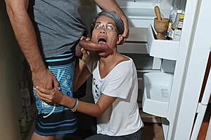 An Ordinary Day Filled with Intense Feelings for My Sexy Milf Stepsister in Spanish Porn