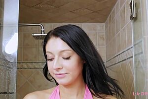 Brunette Fashion Model Took A Shower In Photoshoot With Teen And Mommy Details.