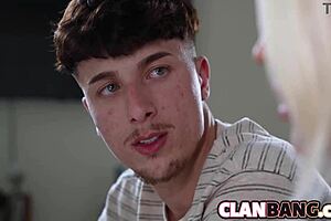 curvy women explores stepson railing girls in milf sex reality