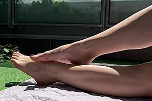 HUGE COCK VOYEUR JERKS OFF AND CUMS ON WIFE'S BIG FEET ON THE TERRACE!