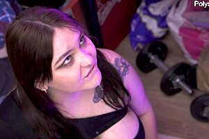 Curvy MILF with big tits delivers a sensual blowjob, then kisses passionately with cum dripping from her lips in intimate femdom style.