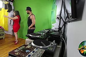 Behind the scenes, I explain to Queen Rogue the precise positions of my four video cameras during our big ass interview session.